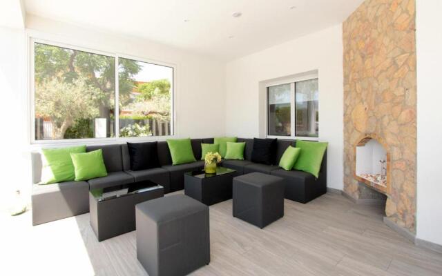 Leon Inmo Carmanso 68 - 12262