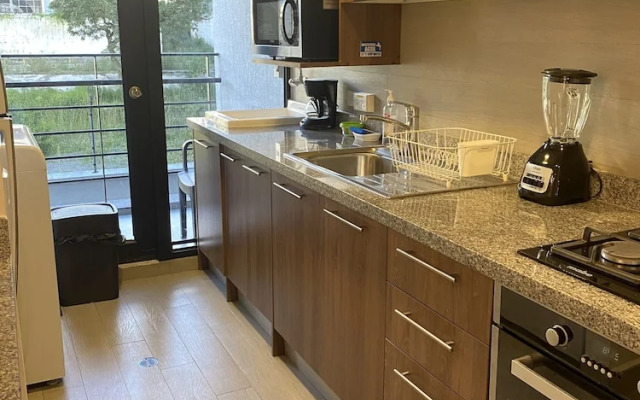 Suite Metropoli Bristol