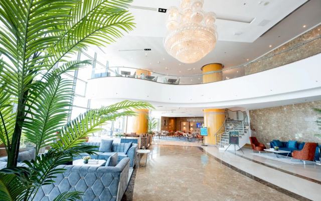 Grand Hotel