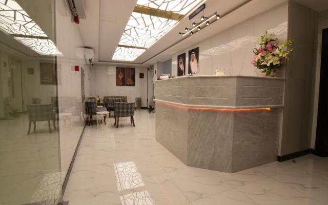 Touq Balad