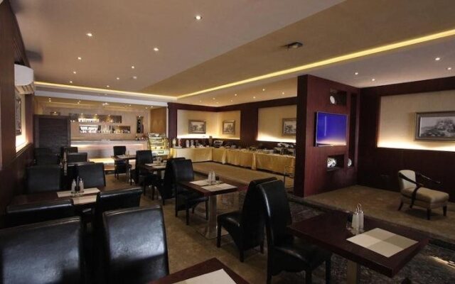 Taleen Granada Hotel Apartments