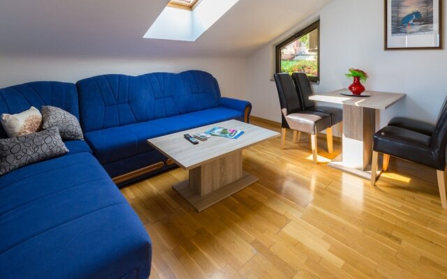 Apartment Pericic Zuti