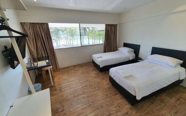 Riverine Garden Hotel