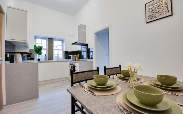 Lovely 1-bed Apartment in Wigan