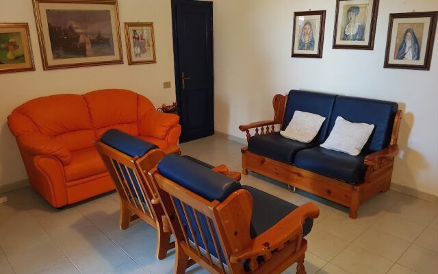 San Teodoro Suaredda Apartments