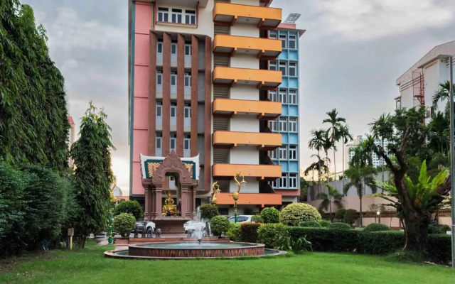 Capital Mansion