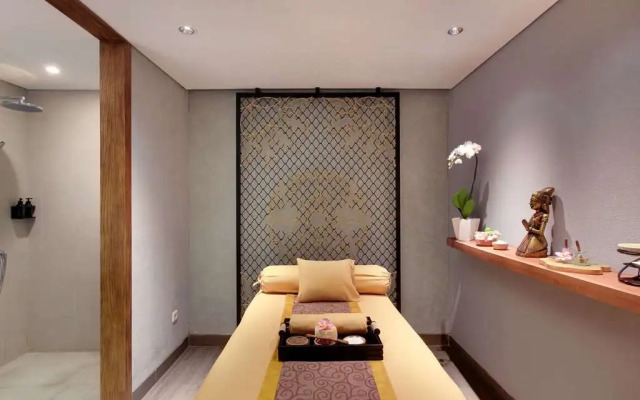Grand Mercure Bali Seminyak
