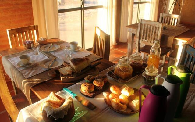 Refugio Del Guira Guira