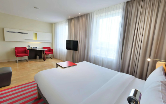 Mercure Warszawa Grand
