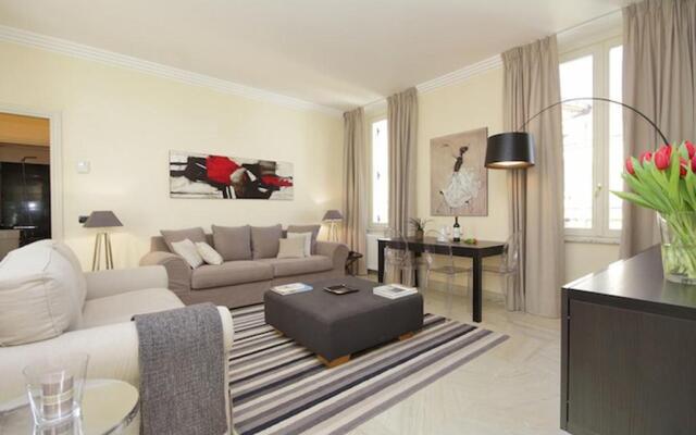 Crispi Luxury Apartments - My Extra Home