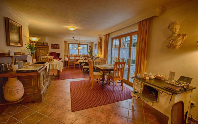 Ferienhaus Fux Hotel Garni