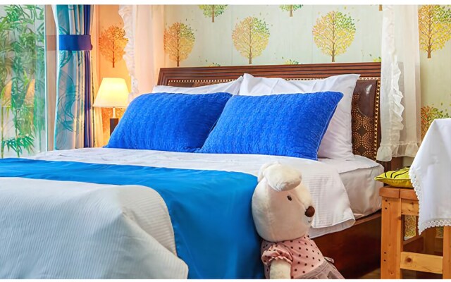 Yangyang Seaglow Rainbow Pension