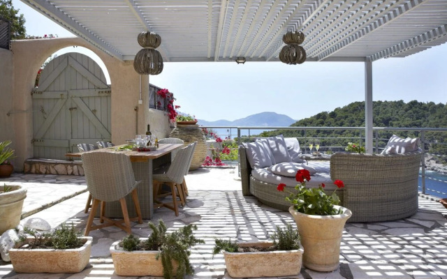 Braunis Horio Villas