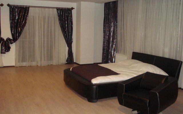 Ozdemir Hotel