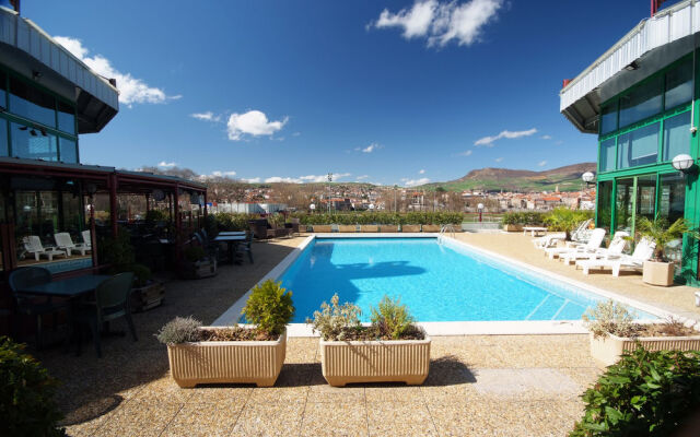 Millau Hotel Club