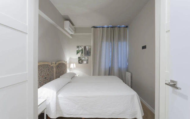 PYR Select Salamanca Luxury