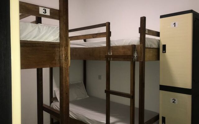 Spot On 89901 Hotel Ship Arm