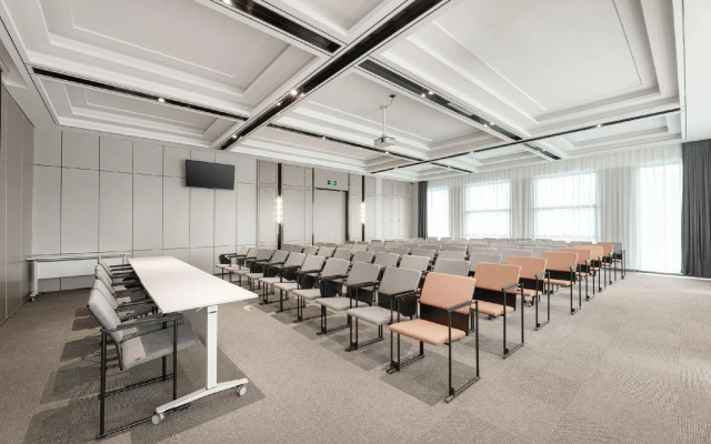 Atour Hotel Yanan Luyi Park