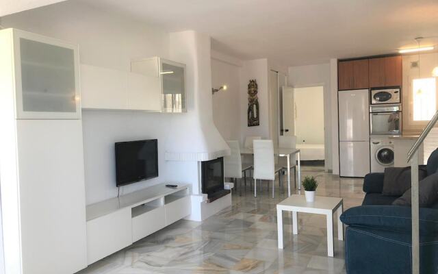 Suitur Duplex Sea View, BBQ & Pool