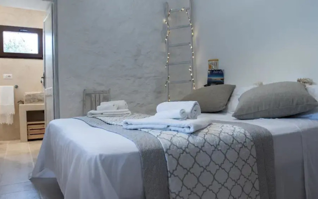 Albachiara Pool House