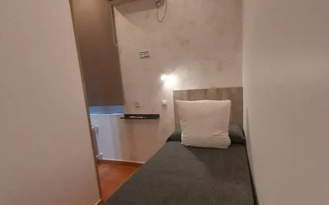 Hostal Las Fuentes - Adults Only