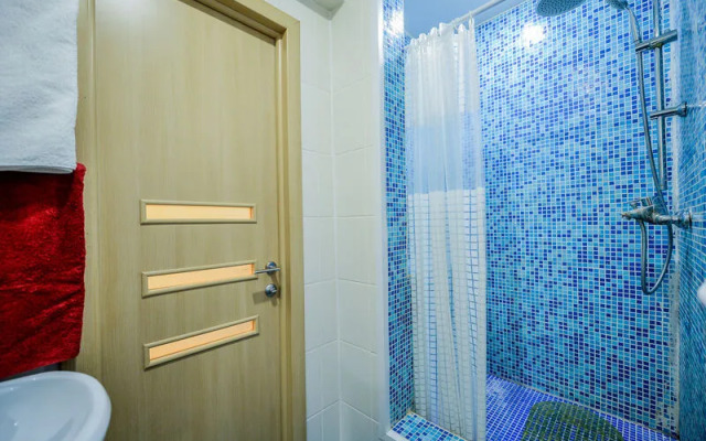 Apartments Five Stars on 141 Liberty Street