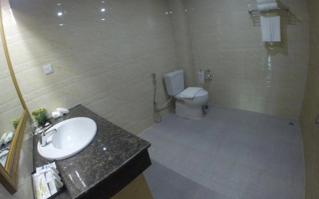 Silver Green Hotel Yangon
