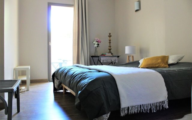 Appartement avec terrasse en centre ville de Saint Remy de Provence