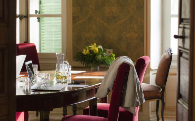 Hotel Coté Cour Chambres dhotes