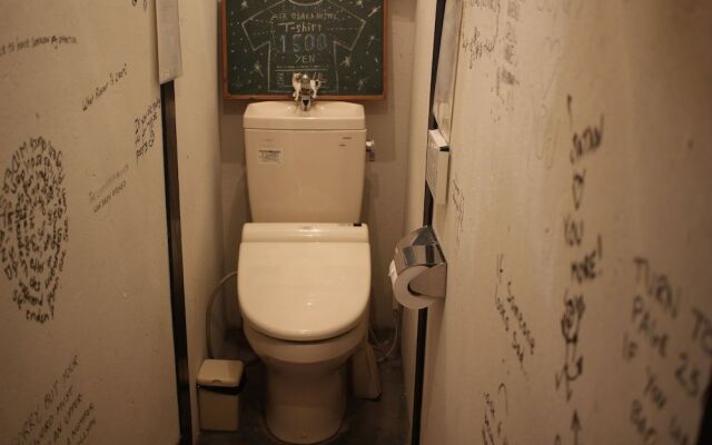 Air Osaka Hostel