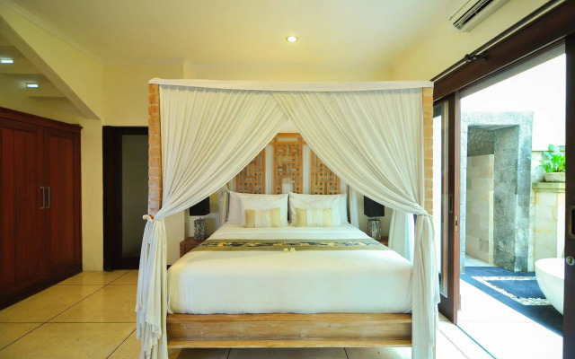 Arwana Estate