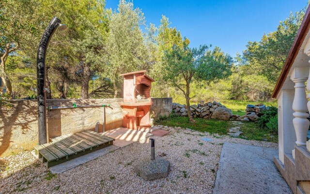 Awesome Apartment in Vir With 2 Bedrooms and Wifi