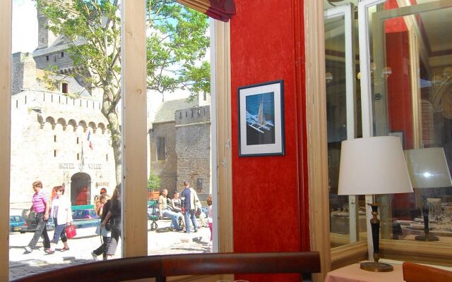 Hôtel France et Chateaubriand