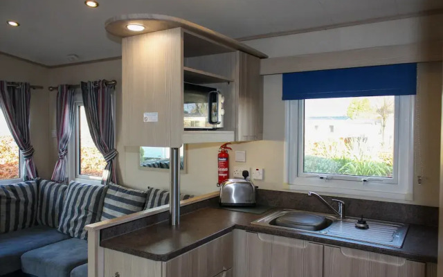 Seaview Escapes