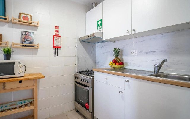 Large Flat w/ Terrace | Ace Location @ Aliados