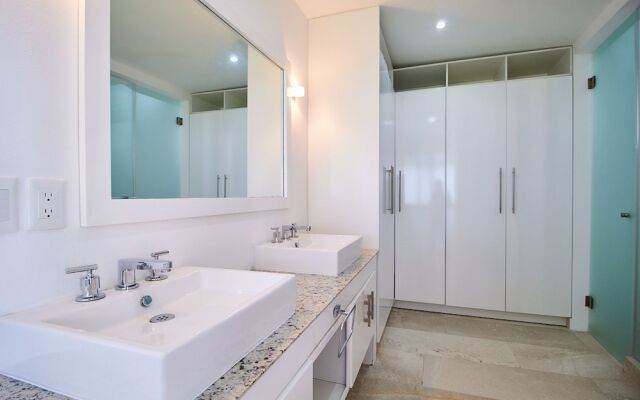 Siaan Luxury Condos 201 By Lockey