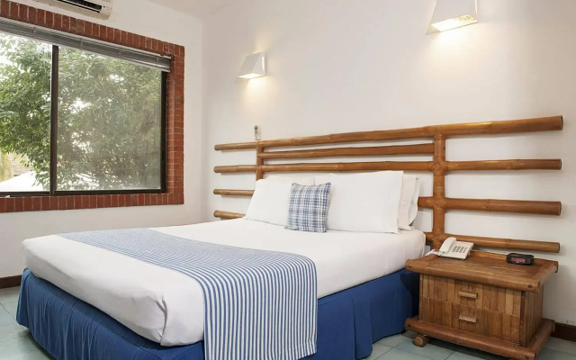 Hotel Girardot Resort by On Vacation