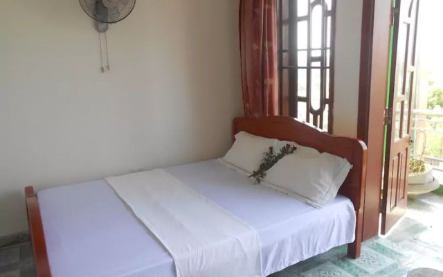 Binh Minh Homestay – Guest Rooms – Hoa Lu