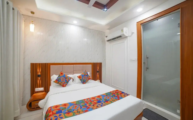 Fabhotel Eminent