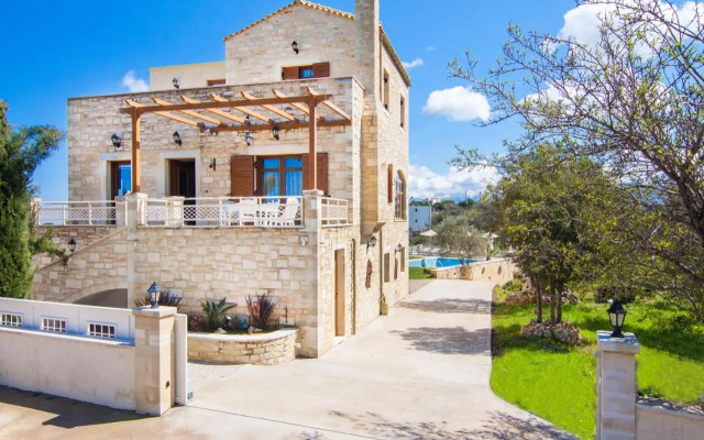 Saridakis Villa, a true mansion, By ThinkVilla