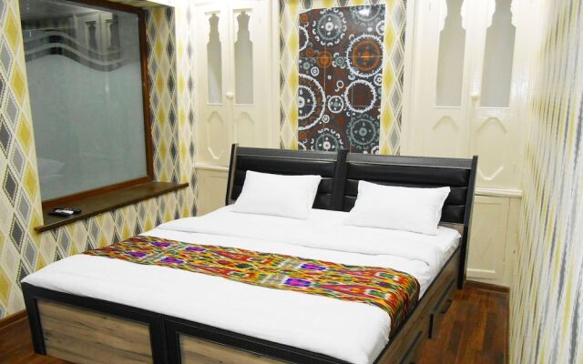 Colibri Traditional Hotel