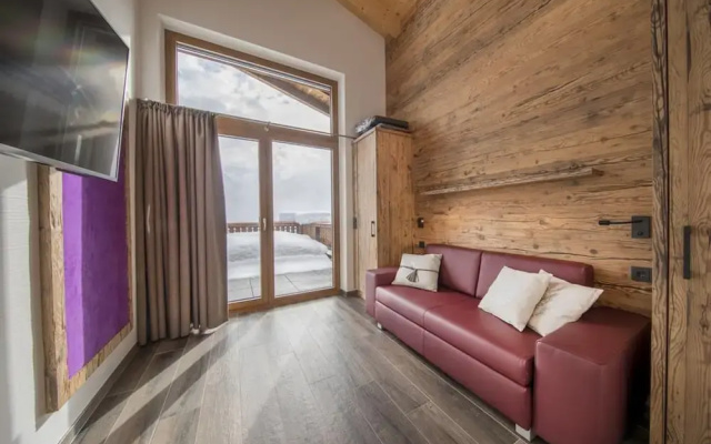 Chalet in Neukirchen Near Wildkogel Ski Arena