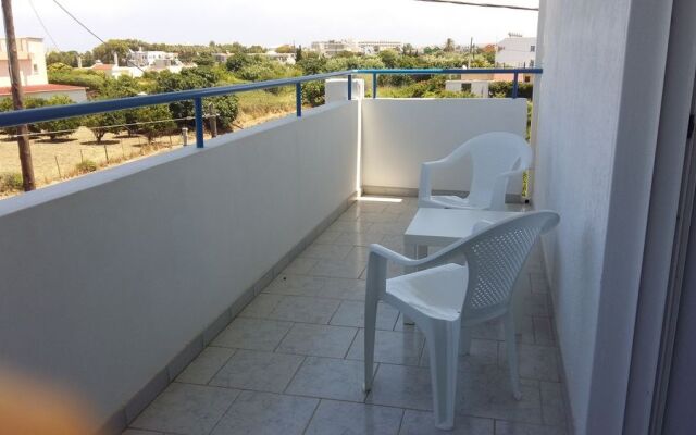 Pyrgos Hotel Apartments