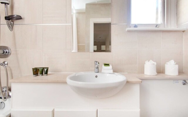 Lovely 2BR Flat near Oxford Street