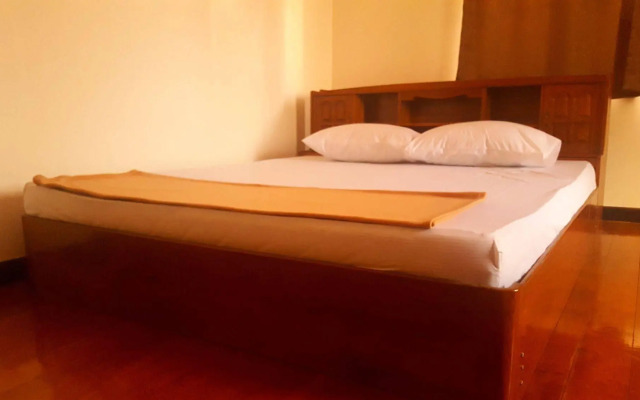 Super Hostel