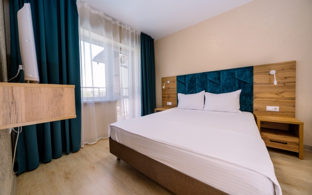 Brass Family Hotel