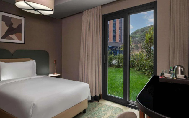 Mövenpick Living Istanbul Saklivadi