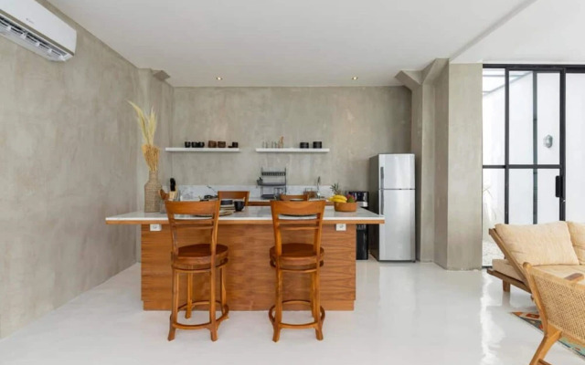 4BR Luxe Pool Villa Canggu near Finns