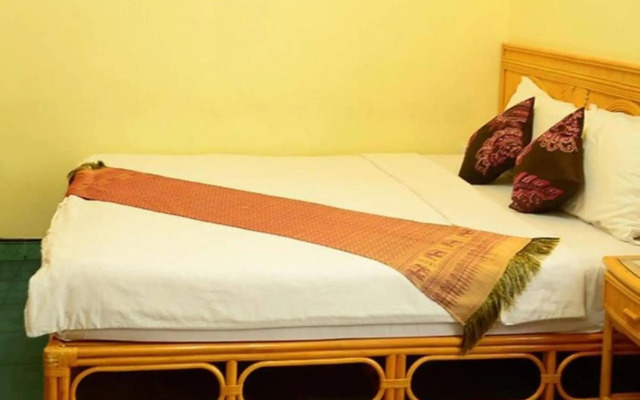 Lien Phuong Evergreen Hotel