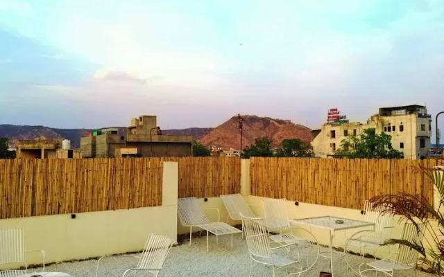 Ohh Hostler Jaipur